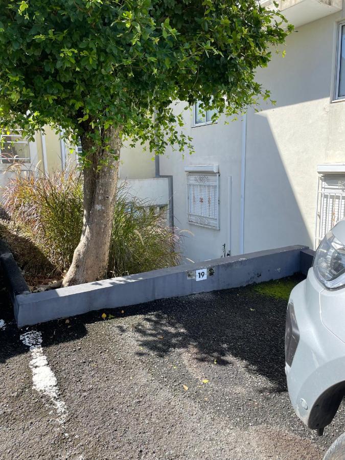Face A La Mer Appartement Le Gosier  Buitenkant foto